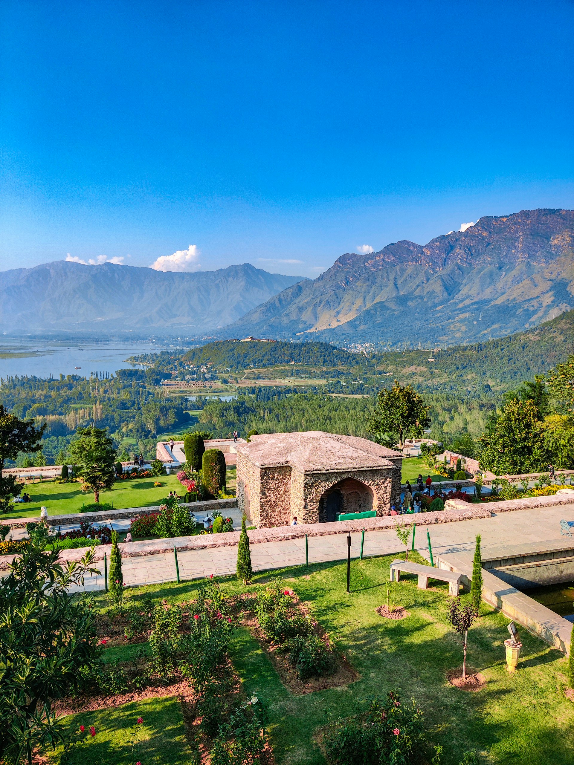 Mughal Gardens Kashmir